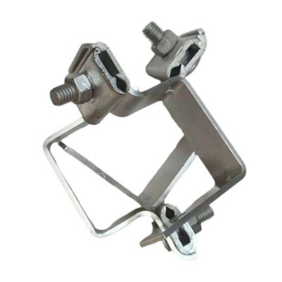 Velika serija utisnutih aluminijumskih stezaljki za kablove